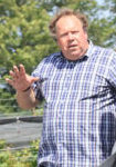 Renowned winemaker apologies for 'troubling' behaviour