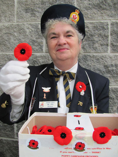 Poppy Barb Cole