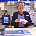 Bloomfield posts best wishes