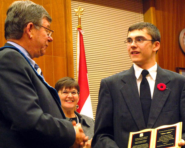 PEC awards outstanding residents for heroism and community invol
