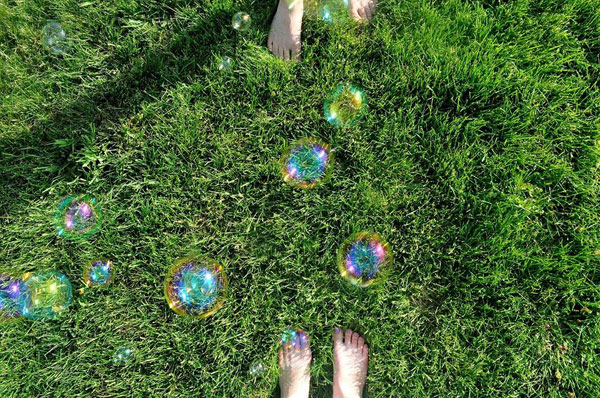 Cynara-Lewis-bubbles-competition-shot