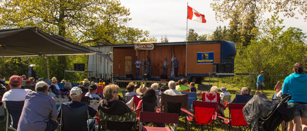 The silent auction held at the Quinte's Isle Blue Grass Festival at Quinte Campark last weekend raised an amazing $1112.50 for our shelter! What wonderful news. We are very grateful for this gift. Franco, Zeke, Cruiser and their musical group called The Caterwaulers were booed off-stage during this event. Tomatoes started flying when Zeke began to strum a little number titled Who Spit Tobaccy on Tessie's Wedding Gown.