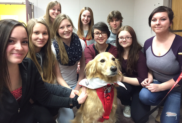 StJohnTherapyDogs-at-PECI