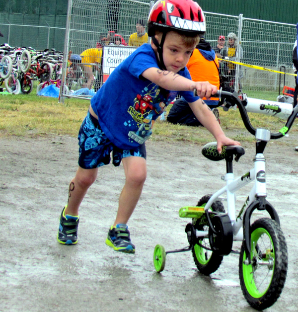 determined-bike-rider