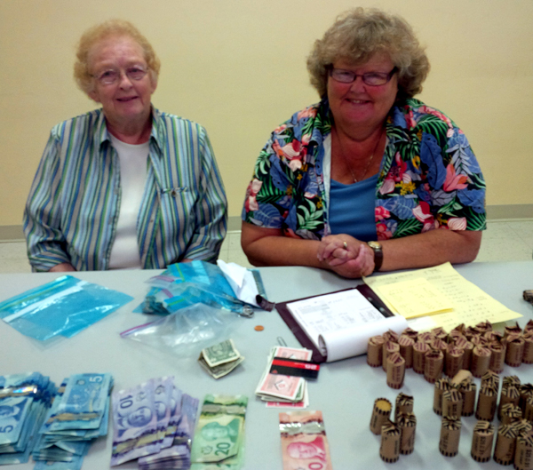  Grace Dixon and Jackie Dorland are two of the volunteers who helped organize Community Care’s Tag Day. 