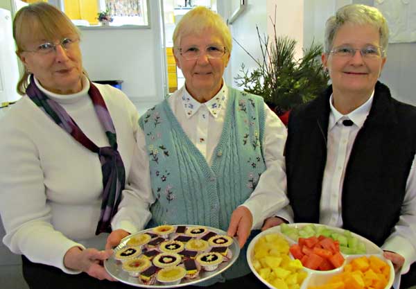 County museums friends Nancy Woods, Jackie Campbell and Sandra Latchford offered sweets and refreshments.