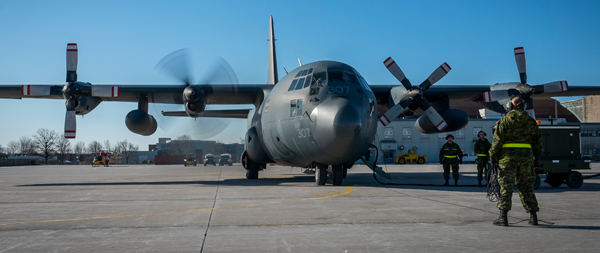 Last engine start - Lieutenant-Colonel Philip Marcus sits in the cockpit of CC130307, the RCAF’s last E-model Hercules aircraft, to start its engines for the last time at 8 Wing/Canadian Forces Base Trenton on April, 5 2016. Photo: Master Corporal St. Amour, 8 Wing Imaging