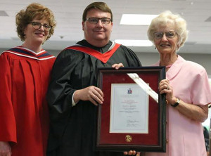 Gaskin, a 1985 graduate of the Real Estate Assessment, Appraisal and Management program at Loyalist, was also presented with the Hugh P. O’Neil Outstanding Alumni Award by Donna O’Neil, and College President and CEO Maureen Piercy.