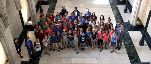 St. Gregory school students from Picton with MP Neil Ellis