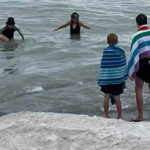 Chills and thrills in Wellington polar plunge